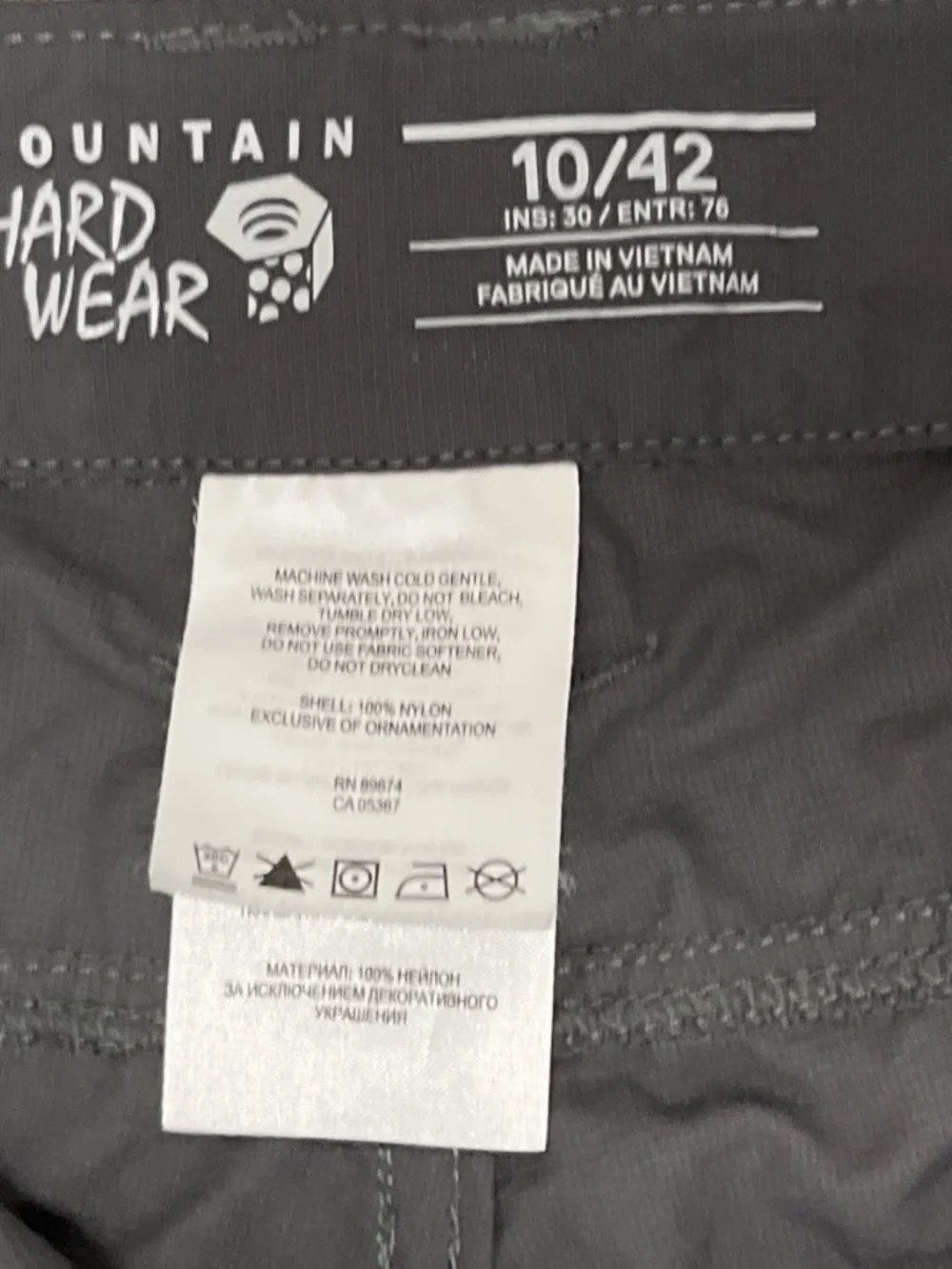 Mountain Hardwear Mirada Convertible Cargo Pants to Shorts - Picture 7 of 10